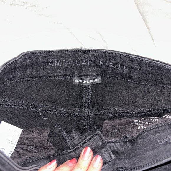 American Eagle Black Distressed Hi-Rise Skinny Jegging - Picture 4 of 7